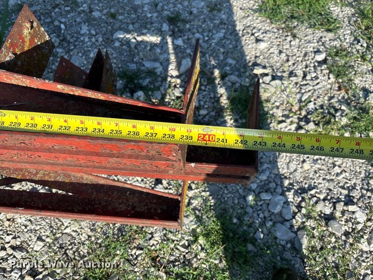 image for item FC1943 (5) 40' steel trusses