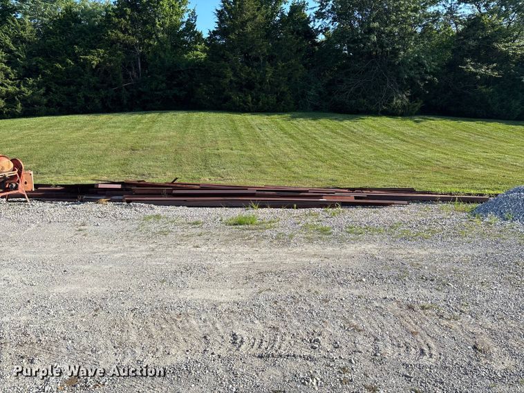 image for item FC1944 Approximately 50 steel beams