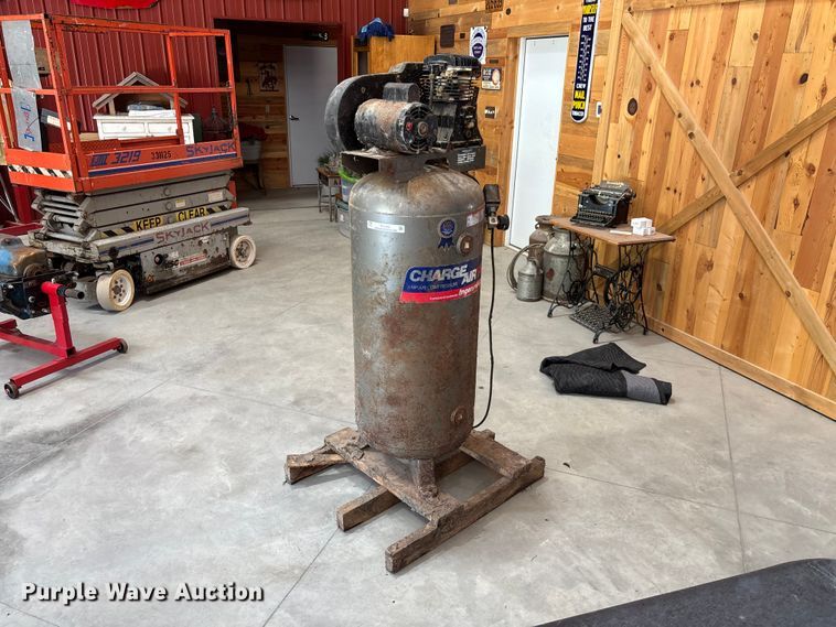 image for item FC1955 Ingersoll-Rand IR5E6VA air compressor