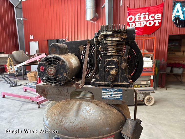image for item FC1955 Ingersoll-Rand IR5E6VA air compressor