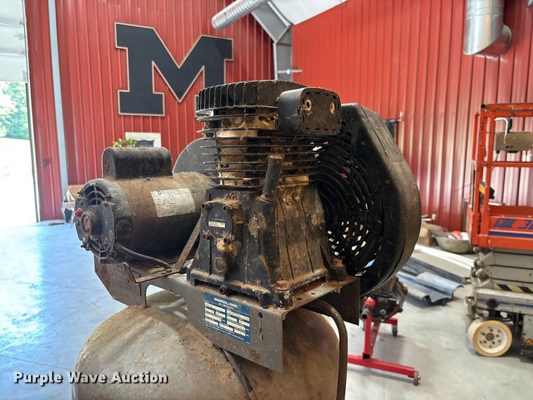 image for item FC1955 Ingersoll-Rand IR5E6VA air compressor