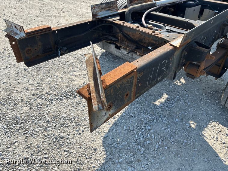 image for item FC1963 2003 Chevrolet C4500 truck cab and chassis