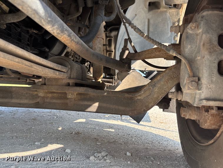 image for item FC1963 2003 Chevrolet C4500 truck cab and chassis