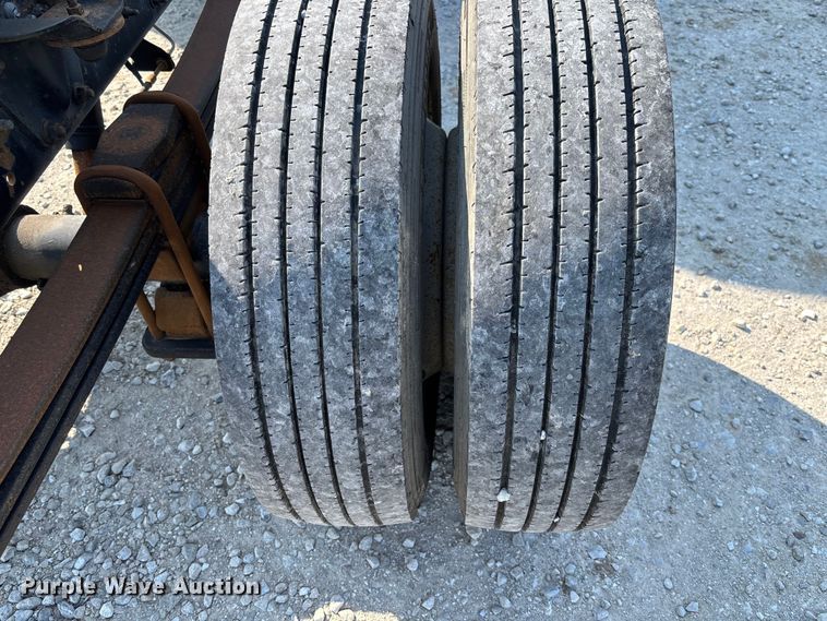 image for item FC1963 2003 Chevrolet C4500 truck cab and chassis