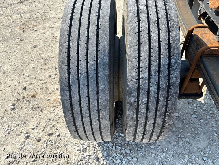 image for item FC1963 2003 Chevrolet C4500 truck cab and chassis