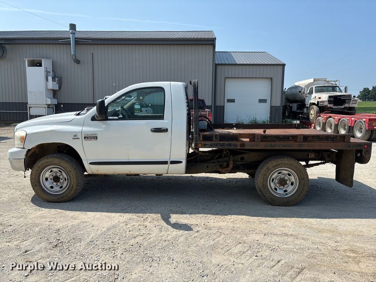 image for item FC1964 2007 Dodge Ram 2500 bale bed pickup truck
