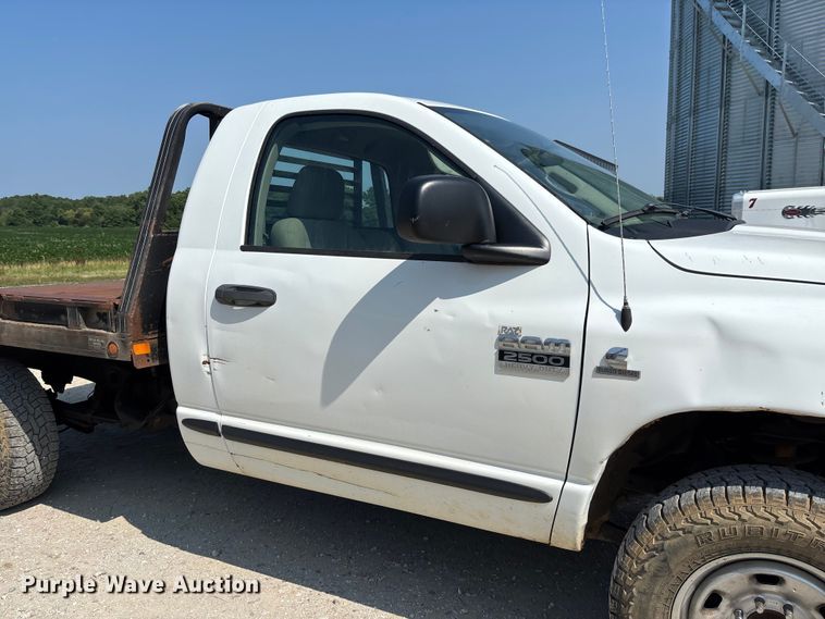 image for item FC1964 2007 Dodge Ram 2500 bale bed pickup truck