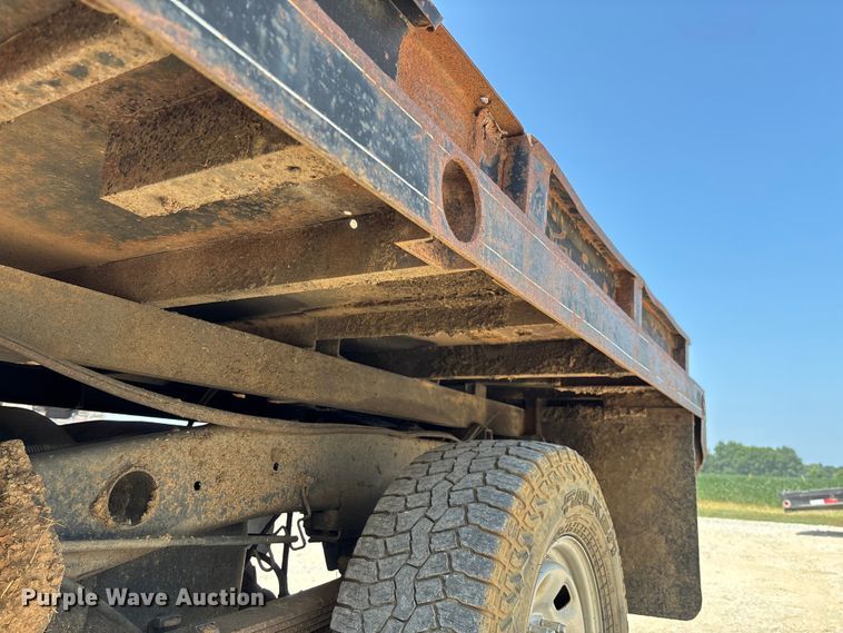 image for item FC1964 2007 Dodge Ram 2500 bale bed pickup truck
