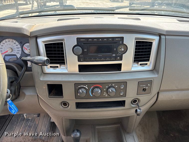 image for item FC1964 2007 Dodge Ram 2500 bale bed pickup truck