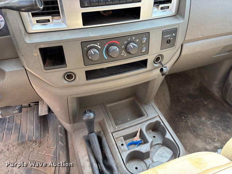 image for item FC1964 2007 Dodge Ram 2500 bale bed pickup truck