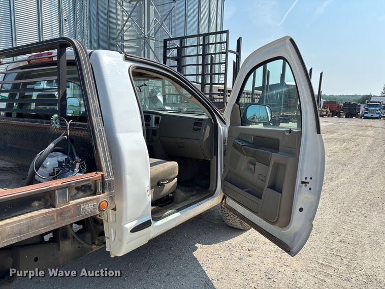 image for item FC1964 2007 Dodge Ram 2500 bale bed pickup truck