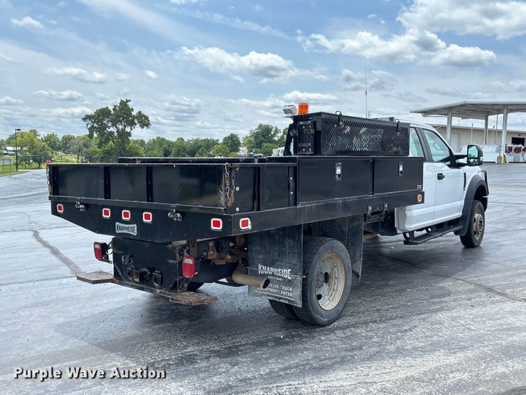 image for item FC1979 2017 Ford F450 Super Duty XL Ext. Cab flatbed truck