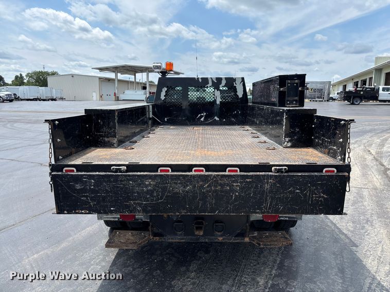 image for item FC1979 2017 Ford F450 Super Duty XL Ext. Cab flatbed truck