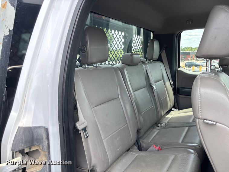 image for item FC1979 2017 Ford F450 Super Duty XL Ext. Cab flatbed truck