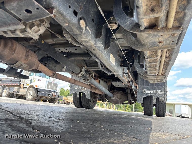 image for item FC1979 2017 Ford F450 Super Duty XL Ext. Cab flatbed truck