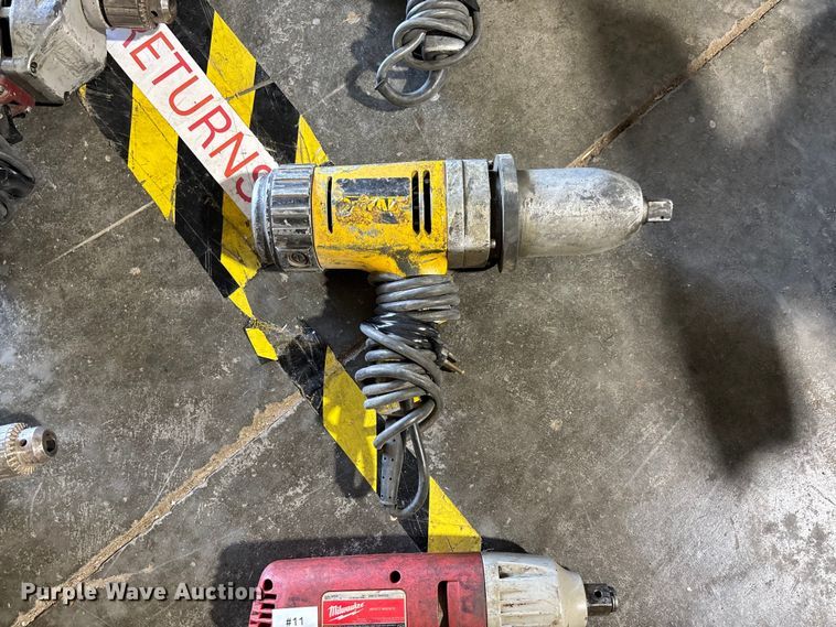 image for item FC1981 Tools