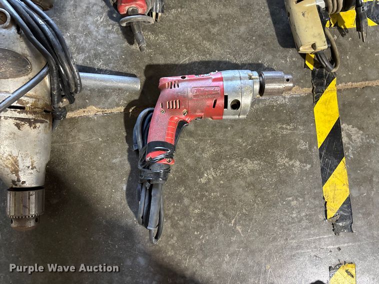 image for item FC1981 Tools