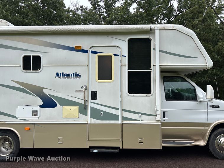 image for item FC1982 2005 Ford E450 Super Duty Atlantis Holiday Rambler RV