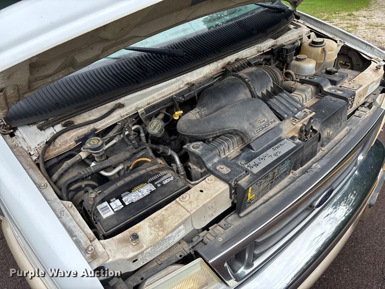 image for item FC1982 2005 Ford E450 Super Duty Atlantis Holiday Rambler RV