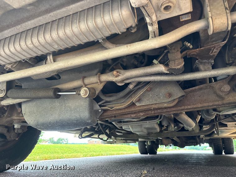 image for item FC1982 2005 Ford E450 Super Duty Atlantis Holiday Rambler RV