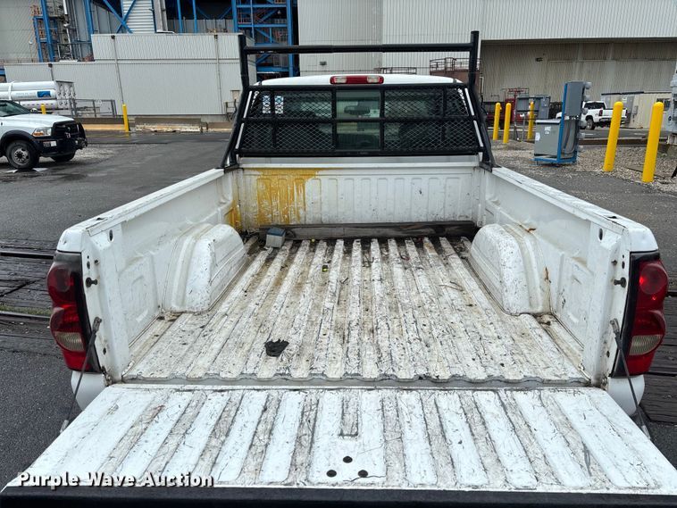 image for item FC1985 2006 Chevrolet Silverado 1500 Ext. Cab pickup truck