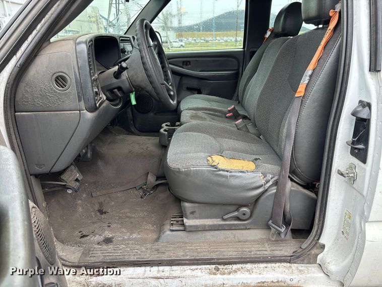 image for item FC1985 2006 Chevrolet Silverado 1500 Ext. Cab pickup truck
