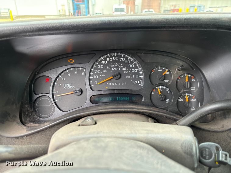 image for item FC1985 2006 Chevrolet Silverado 1500 Ext. Cab pickup truck