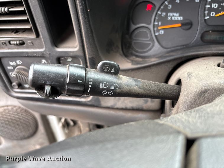 image for item FC1985 2006 Chevrolet Silverado 1500 Ext. Cab pickup truck