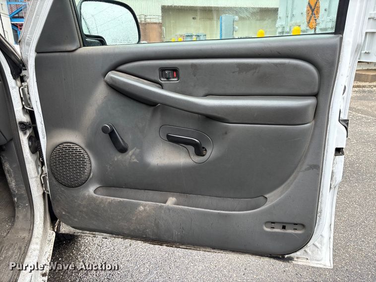 image for item FC1985 2006 Chevrolet Silverado 1500 Ext. Cab pickup truck