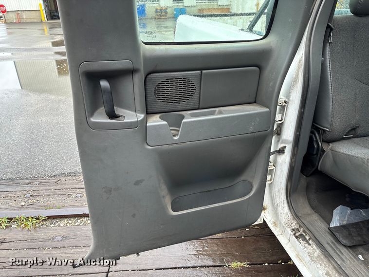 image for item FC1985 2006 Chevrolet Silverado 1500 Ext. Cab pickup truck