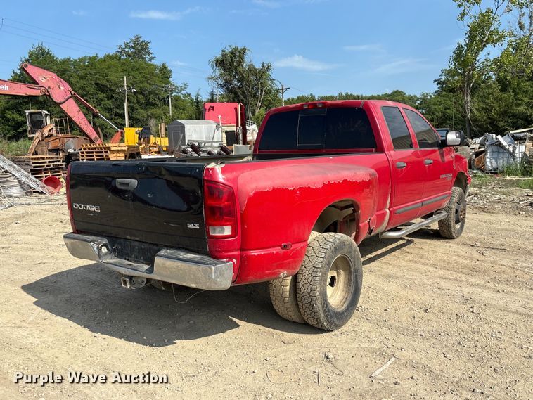 image for item FC1988 2006 Dodge Ram 3500 Ext. Cab pickup truck