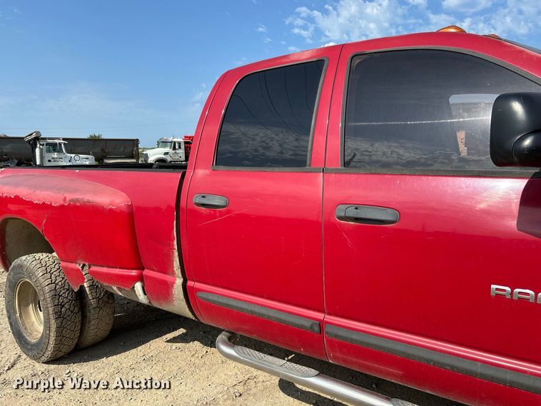 image for item FC1988 2006 Dodge Ram 3500 Ext. Cab pickup truck