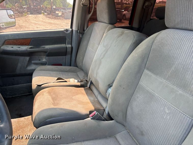 image for item FC1988 2006 Dodge Ram 3500 Ext. Cab pickup truck