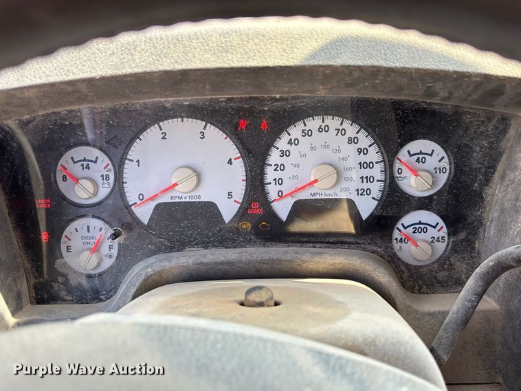 image for item FC1988 2006 Dodge Ram 3500 Ext. Cab pickup truck