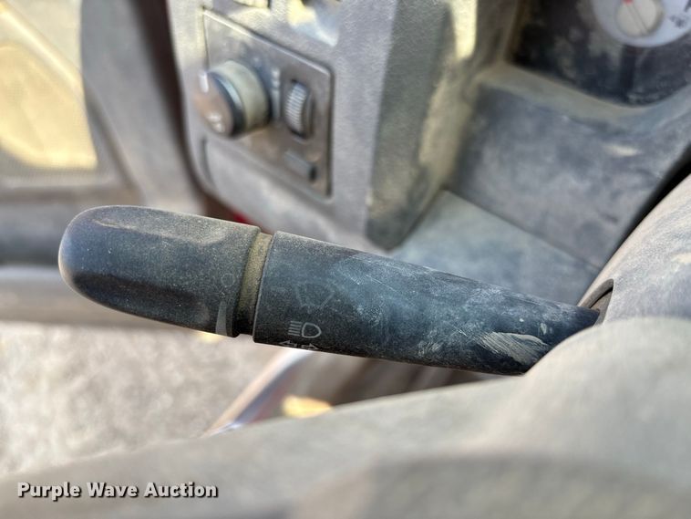 image for item FC1988 2006 Dodge Ram 3500 Ext. Cab pickup truck