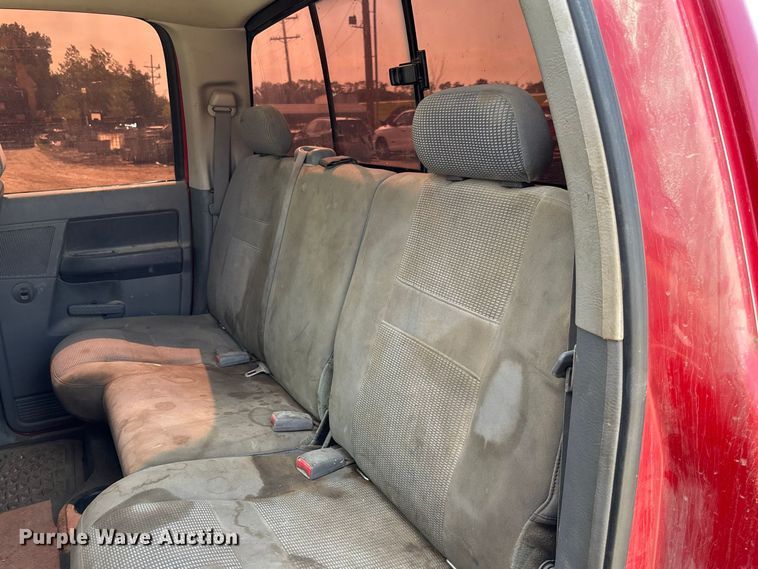 image for item FC1988 2006 Dodge Ram 3500 Ext. Cab pickup truck