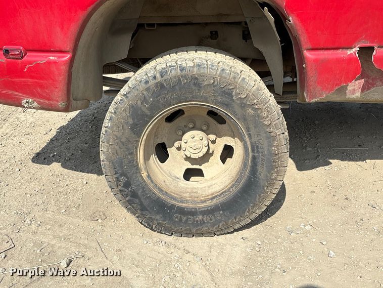 image for item FC1988 2006 Dodge Ram 3500 Ext. Cab pickup truck