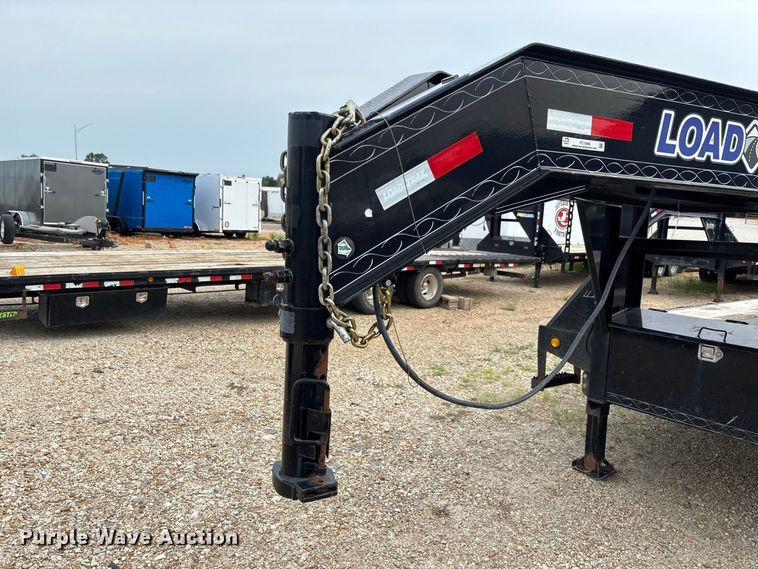 image for item FC1996 2022 Load Trail hydraulic tail equipment trailer