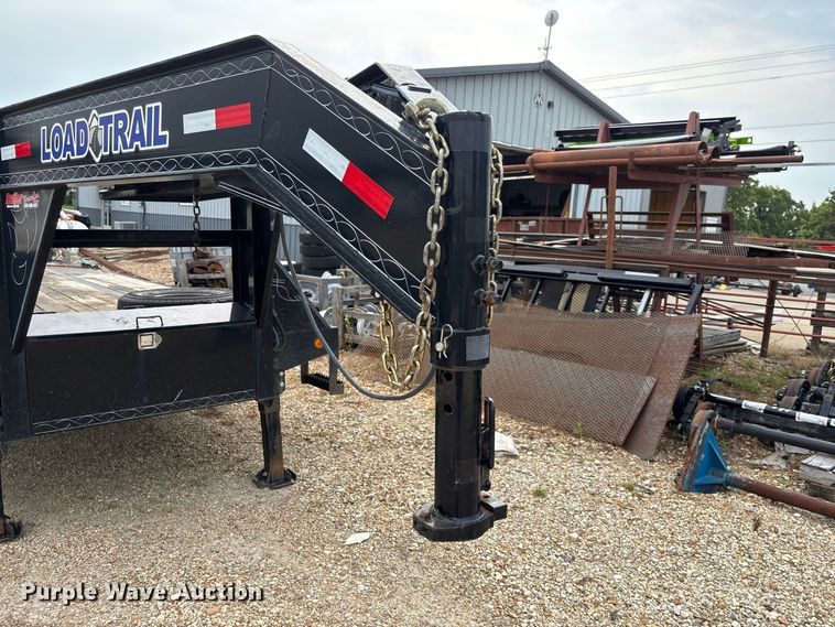 image for item FC1996 2022 Load Trail hydraulic tail equipment trailer