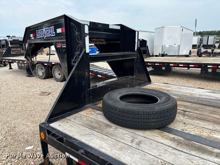 image for item FC1996 2022 Load Trail hydraulic tail equipment trailer