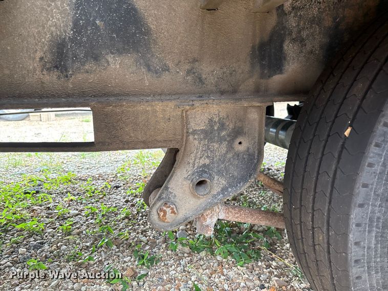 image for item FC1996 2022 Load Trail hydraulic tail equipment trailer
