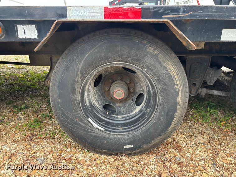 image for item FC1996 2022 Load Trail hydraulic tail equipment trailer