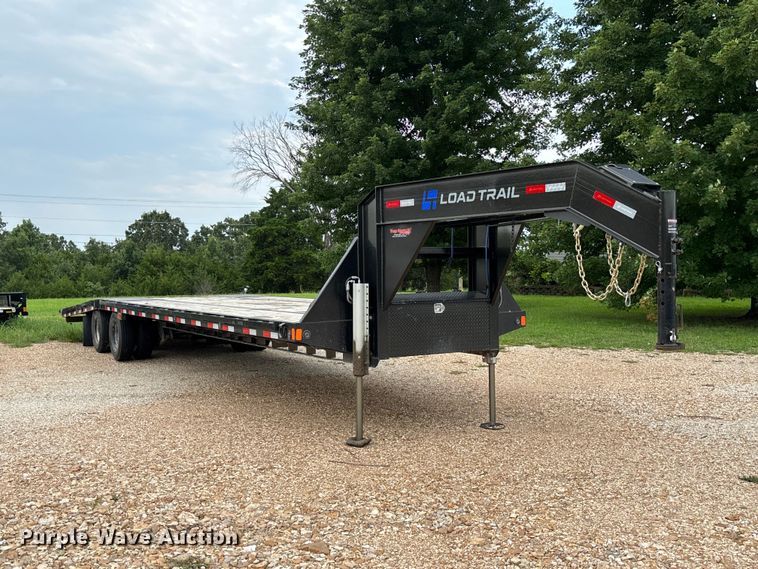 image for item FC1997 2027 Load Trail hydraulic tail equipment trailer