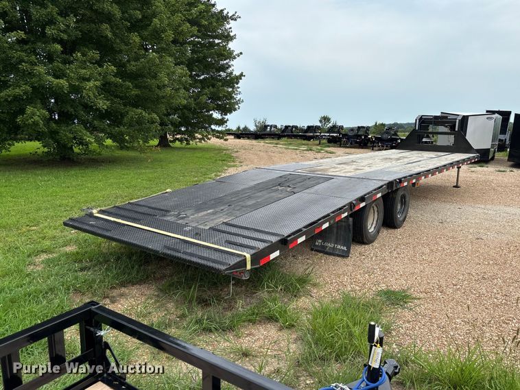 image for item FC1997 2027 Load Trail hydraulic tail equipment trailer