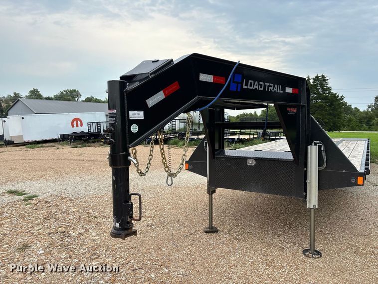 image for item FC1997 2027 Load Trail hydraulic tail equipment trailer