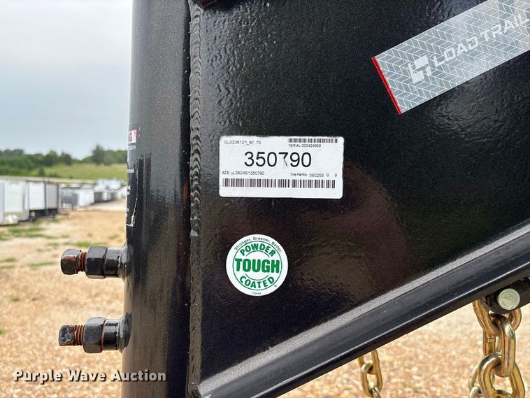 image for item FC1997 2027 Load Trail hydraulic tail equipment trailer