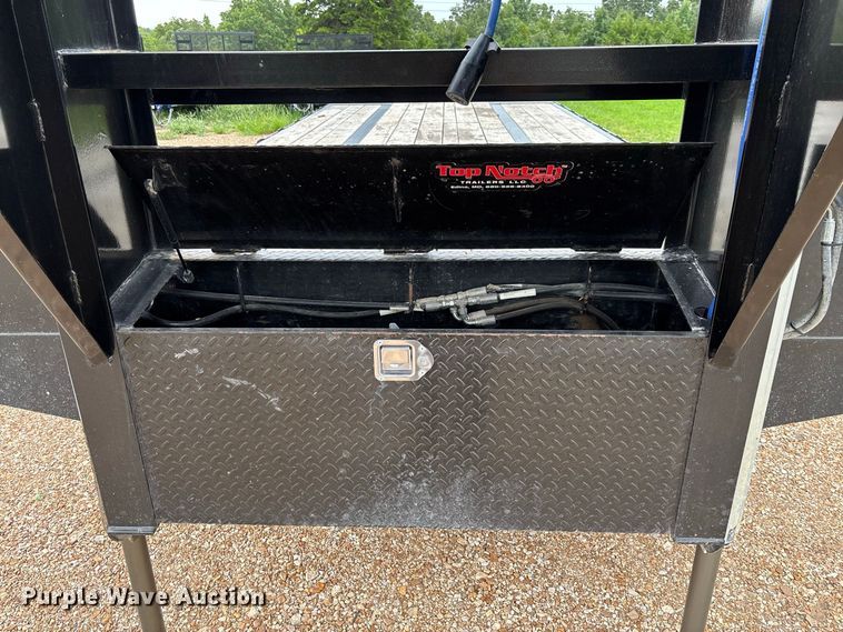 image for item FC1997 2027 Load Trail hydraulic tail equipment trailer