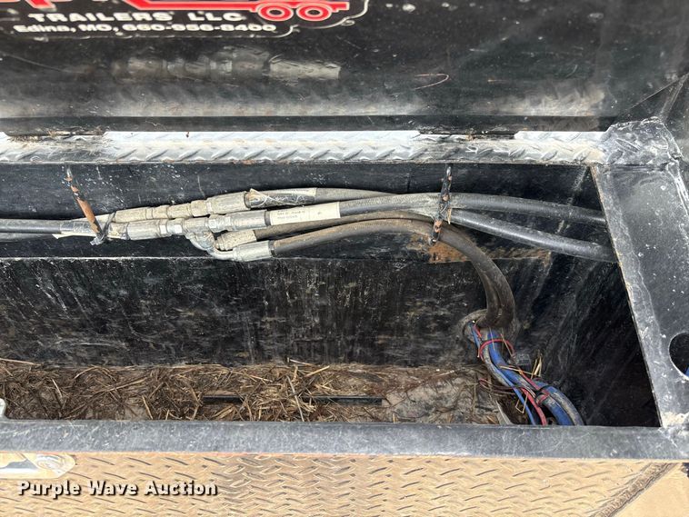 image for item FC1997 2027 Load Trail hydraulic tail equipment trailer