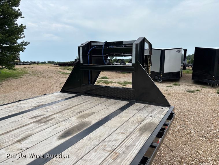 image for item FC1997 2027 Load Trail hydraulic tail equipment trailer