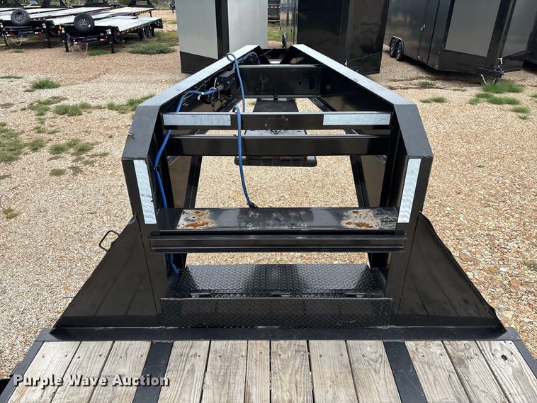 image for item FC1997 2027 Load Trail hydraulic tail equipment trailer